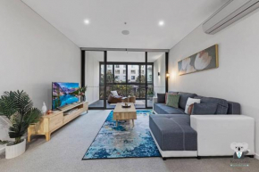 KozyGuru / Wentworth Point / 2B Cosy Apt / NWP001